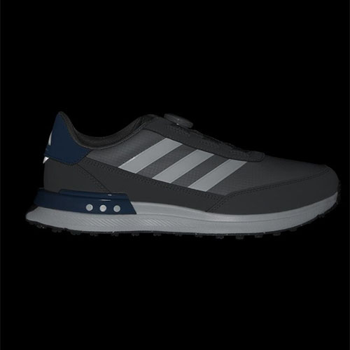 アディダス　ゴルフシューズ