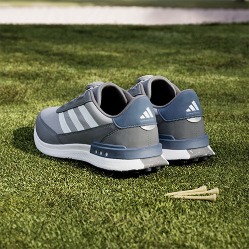 アディダス　ゴルフシューズ