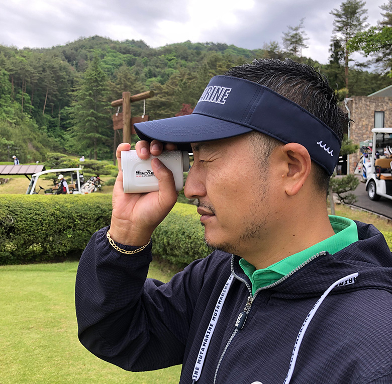 OLED レーザー距離計