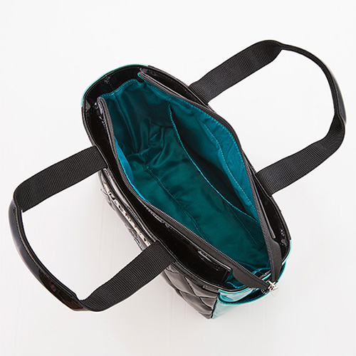 バリアント　ラウンドポーチ