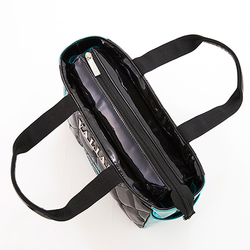 バリアント　ラウンドポーチ